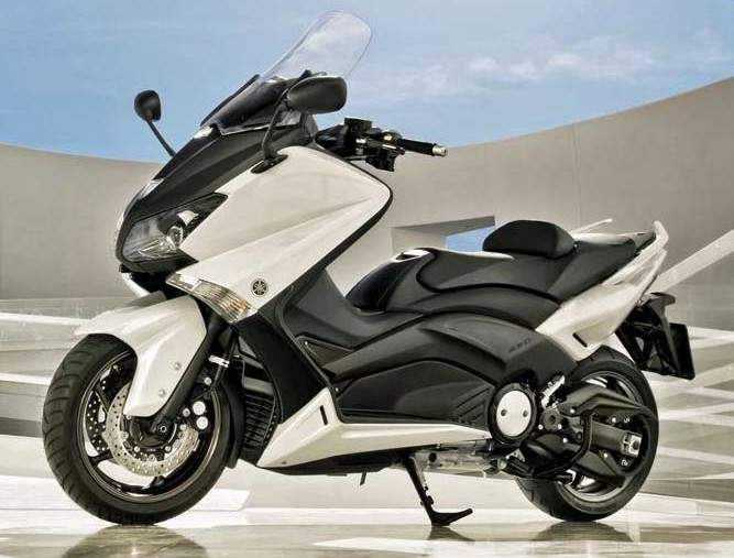 Yamaha tmax